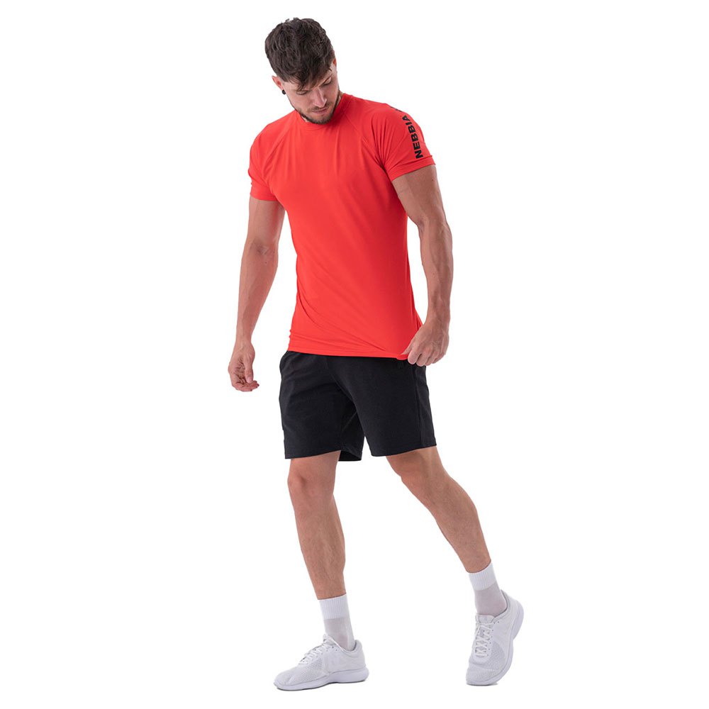 Nebbia Sporty Fit Essentials 326 Short Sleeve T-shirt Rot XL Mann von Nebbia