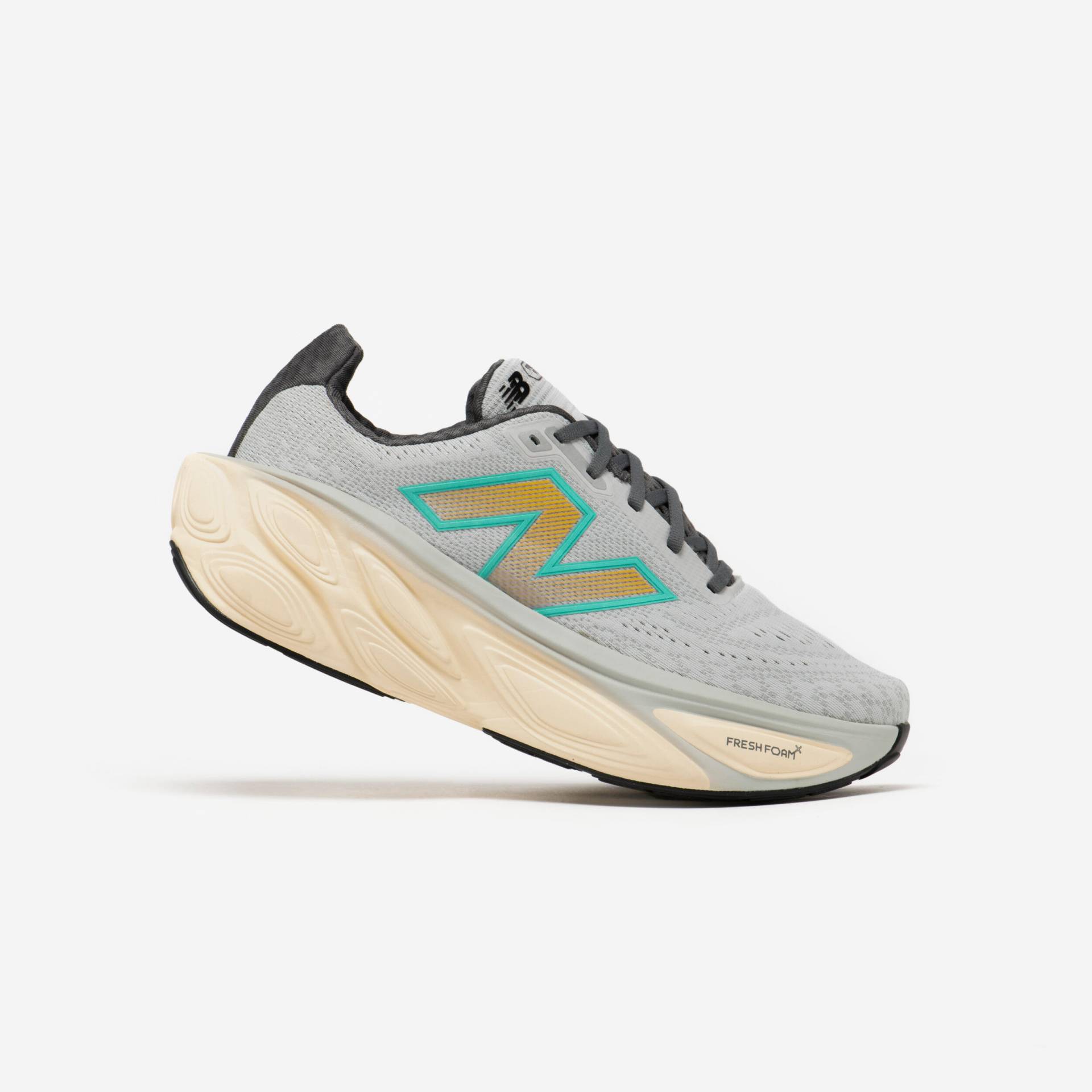 Laufschuhe Herren New Balance - Fresh Foam More V5 grau von New Balance