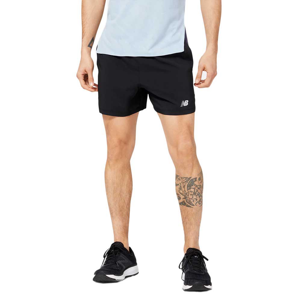 New Balance Accelerate 5 ´´ Shorts Schwarz XL Mann von New Balance