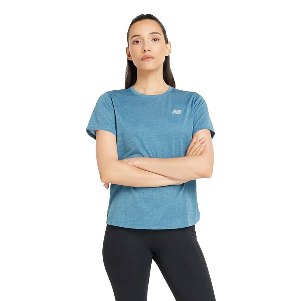 New Balance Athletics Short Sleeve T-shirt Blau S Frau New Balance Athletics Short Sleeve T-shirt Blau S Frau von New Balance