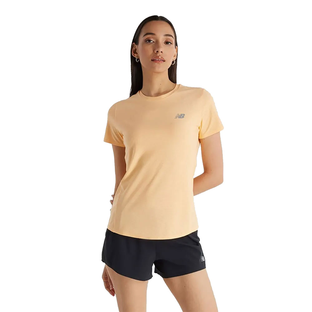 New Balance Jacquard Slim Short Sleeve T-shirt Rosa XS Frau New Balance Jacquard Slim Short Sleeve T-shirt Rosa XS Frau von New Balance