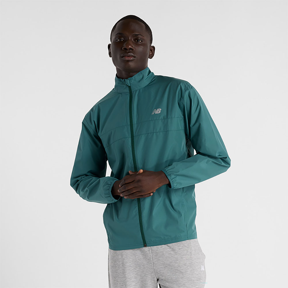 New Balance Sport Essentials Jacket Grün S Mann von New Balance