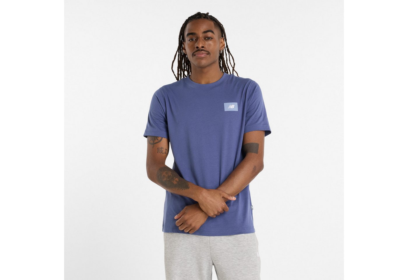 New Balance T-Shirt SPORT ESSENTIALS LOGO T-SHIRT New Balance T-Shirt SPORT ESSENTIALS LOGO T-SHIRT von New Balance