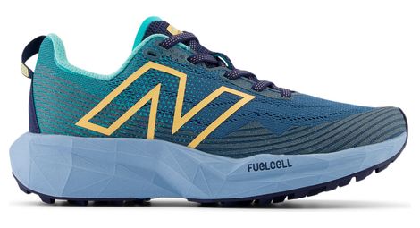 new balance fuelcell venym v1 blau damen von New Balance