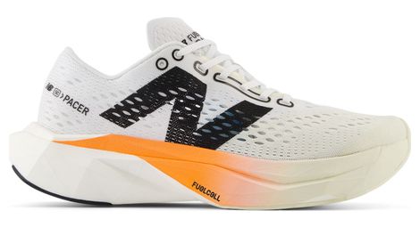 running schuhe new balance fuelcell supercomp pacer v2 weis orange damen running schuhe new balance fuelcell supercomp pacer v2 weis orange damen von New Balance