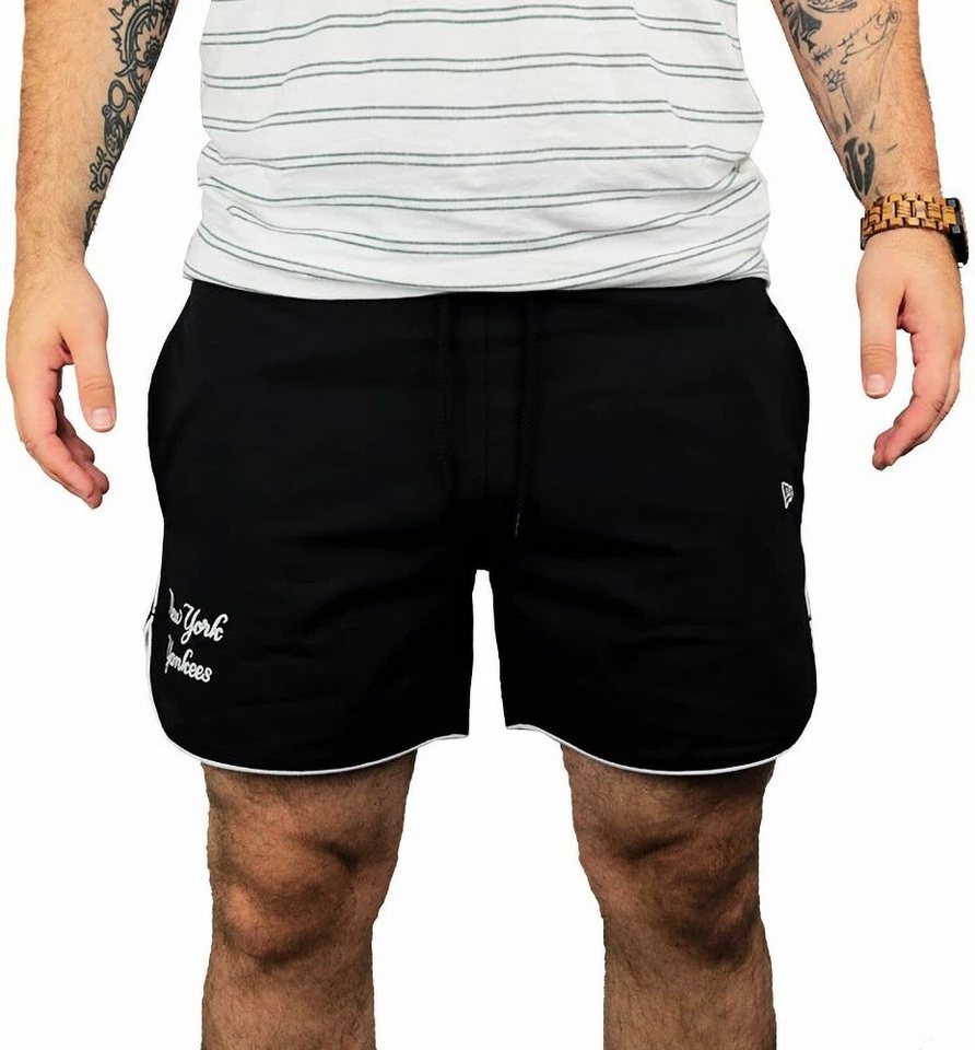 New Era Trainingsanzug New Era Trainingsanzug von New Era