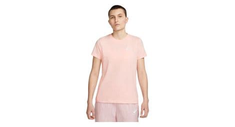 nike sportswear club t shirt rosa von Nike Sportswear