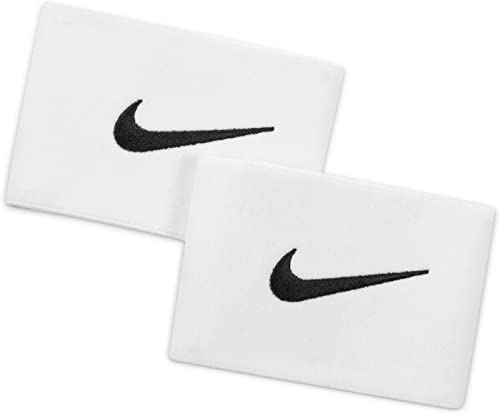 Nike Herren Schienbeinschonerhalter Guard Stay II, weiß (White/Black), One Size, SE0047-101 Nike Herren Schienbeinschonerhalter Guard Stay II, weiß (White/Black), One Size, SE0047-101 von Nike