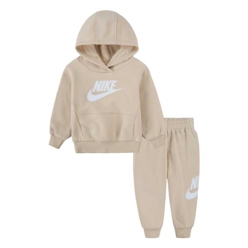 Nike Baby - Jungen Club Fleece Set Tracksuit, Beige, 12 Monate EU Nike Baby - Jungen Club Fleece Set Tracksuit, Beige, 12 Monate EU von Nike