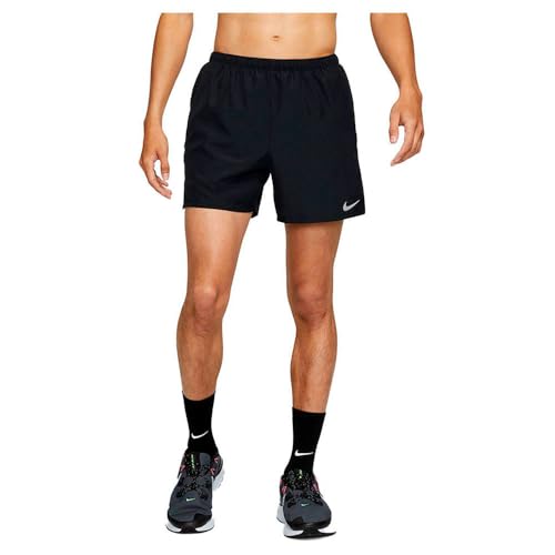 Nike Herren Challenger Shorts, Black/Reflective Silver, S von Nike