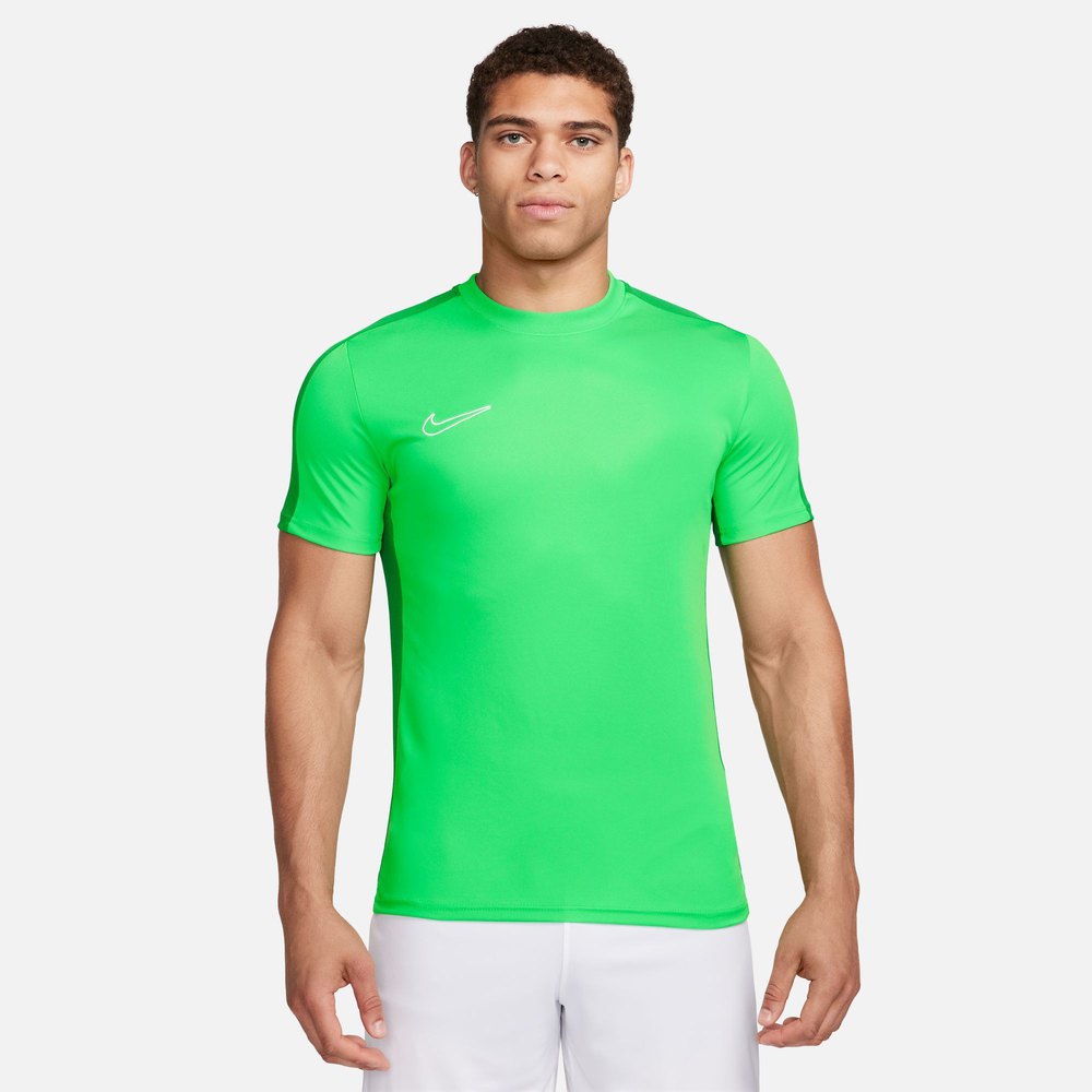 Nike Dri-fit Academy 23 Short Sleeve T-shirt Grün M Mann Nike Dri-fit Academy 23 Short Sleeve T-shirt Grün M Mann von Nike