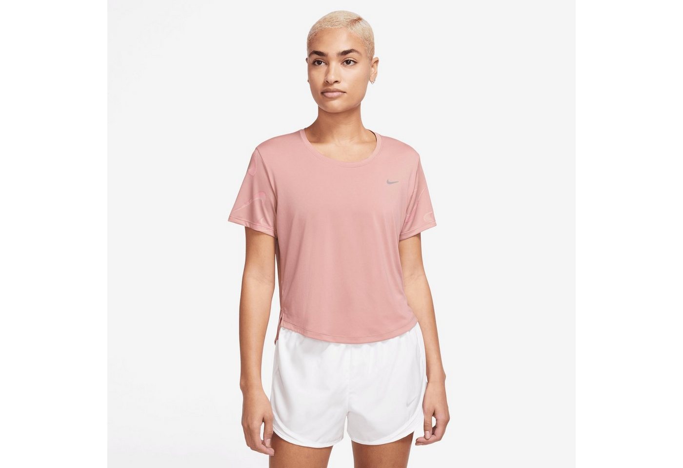 Nike Laufshirt SWOOSH DRI-FIT WOMEN'S PRINTED SHORT-SLEEVE CROP TOP Nike Laufshirt SWOOSH DRI-FIT WOMEN'S PRINTED SHORT-SLEEVE CROP TOP von Nike