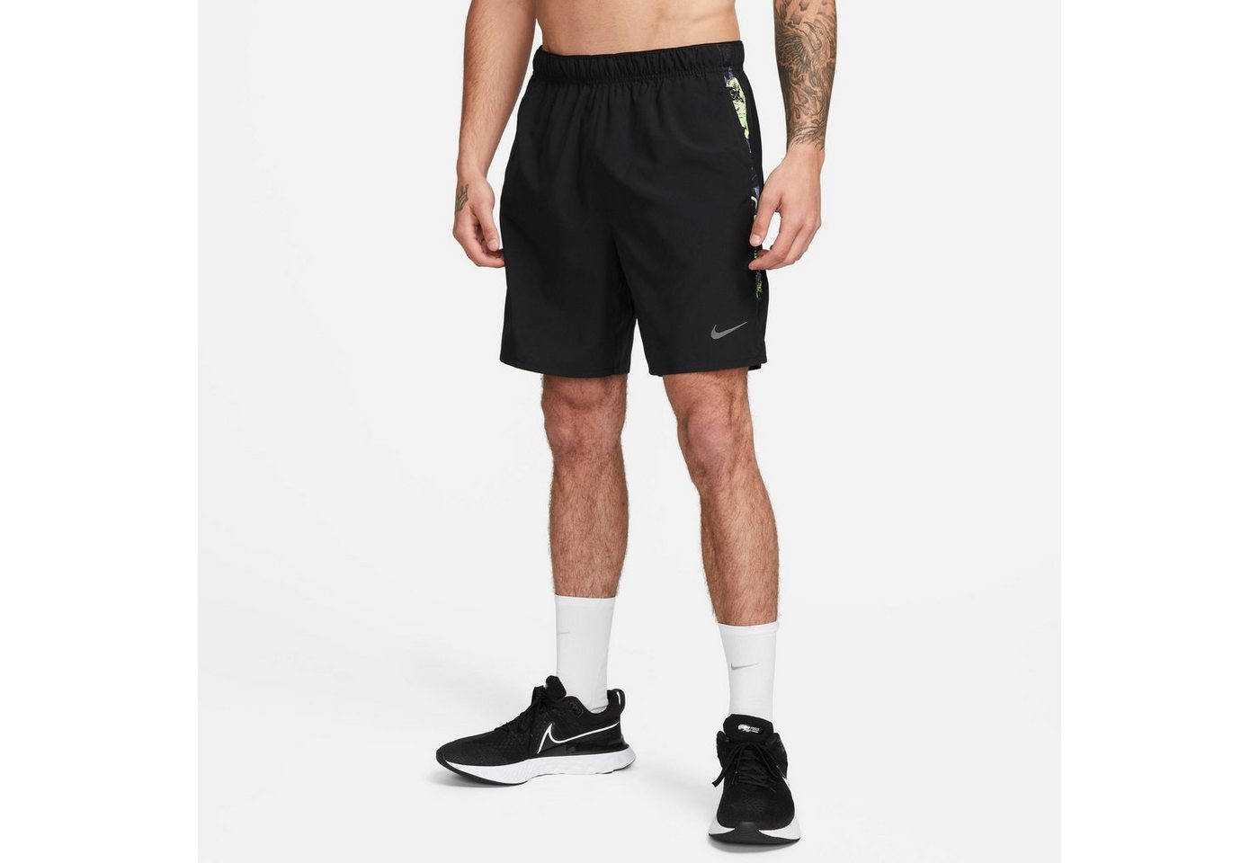 Nike Laufshorts DRI-FIT CHALLENGER STUDIO ' MEN'S " UNLINED RUNNING SHORTS von Nike