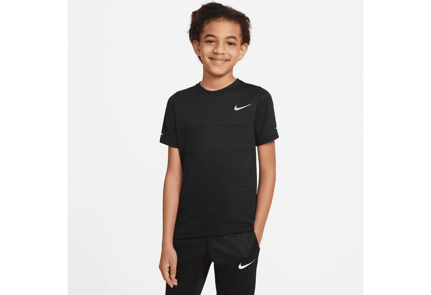 Nike Trainingsshirt Dri-FIT Miler Big Kids' (Boys) Training Top von Nike