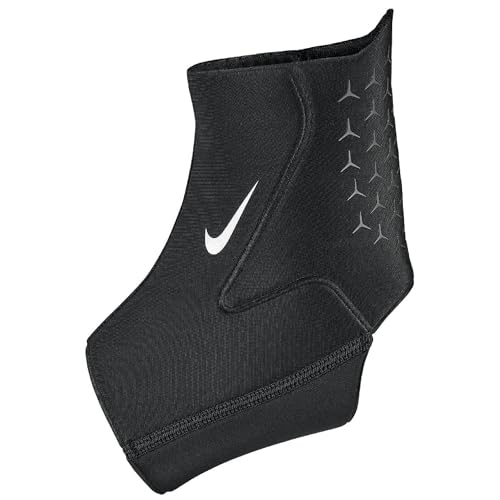 Nike,9337-40,Unisex – AA8Erwachsene Pro3 Schoner, 10Black/White, XL Nike,9337-40,Unisex – AA8Erwachsene Pro3 Schoner, 10Black/White, XL von Nike