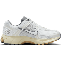 Nike Zoom Damen Schuhe - Weiß - Größe: 36 - Netz/Synthetik - Foot Locker Nike Zoom Damen Schuhe - Weiß - Größe: 36 - Netz/Synthetik - Foot Locker von Nike