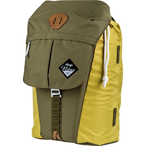 Nitro Cypress sportiver Daypack Rucksack für Uni & Freizeit, Streetpack mit gepolstertem 15“ Wide Laptopfach & Seesacktunnelverschluss, Überschlagdeckel, Golden Mud, 28 L Nitro Cypress sportiver Daypack Rucksack für Uni & Freizeit, Streetpack mit gepolstertem 15“ Wide Laptopfach & Seesacktunnelverschluss, Überschlagdeckel, Golden Mud, 28 L von Nitro