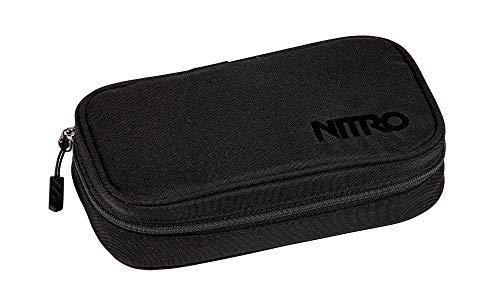 Nitro Pencil Case Xl Inkl. Geo Dreieick & Stundenplan, Federmäppchen, Schlampermäppchen, Faulenzer Box, Federmappe, Stifte Etui, True Black von Nitro