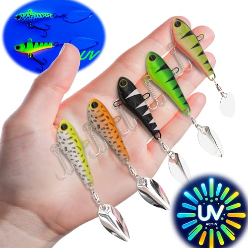 Njord Kalastus Messeneuheit 2023 Jig Spinner Set 5 Stück 20g in Köderbox UV-Aktiv | Bleikopfspinner für Barsch Hecht Zander Döbel | Jigspinner Jigspiner Spin Jig Spinjig (Bunt Zwillingshaken) von Njord Kalastus