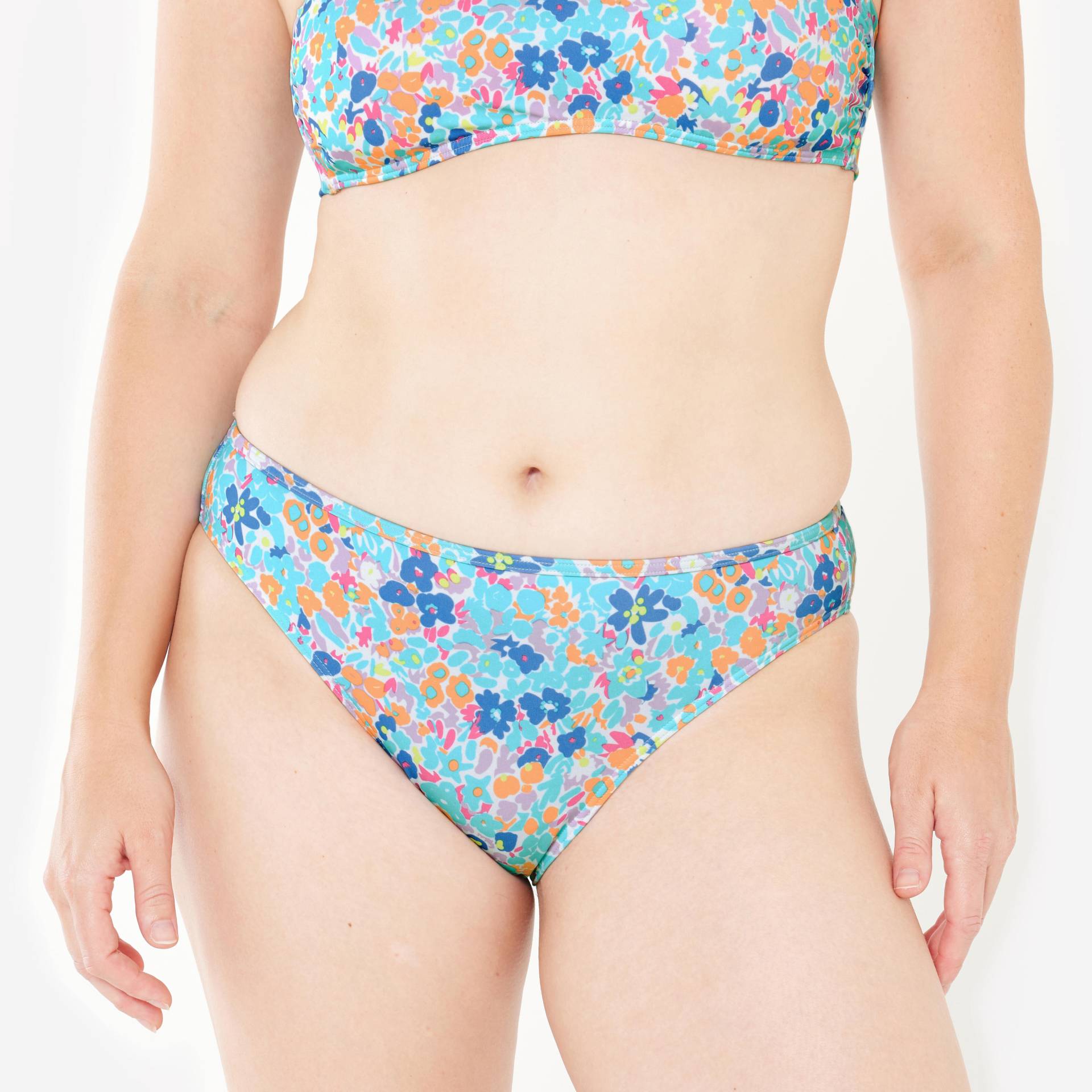 Bikini-Hose Surfen Damen Nina geblümt mehrfarbig Bikini-Hose Surfen Damen Nina geblümt mehrfarbig von OLAIAN