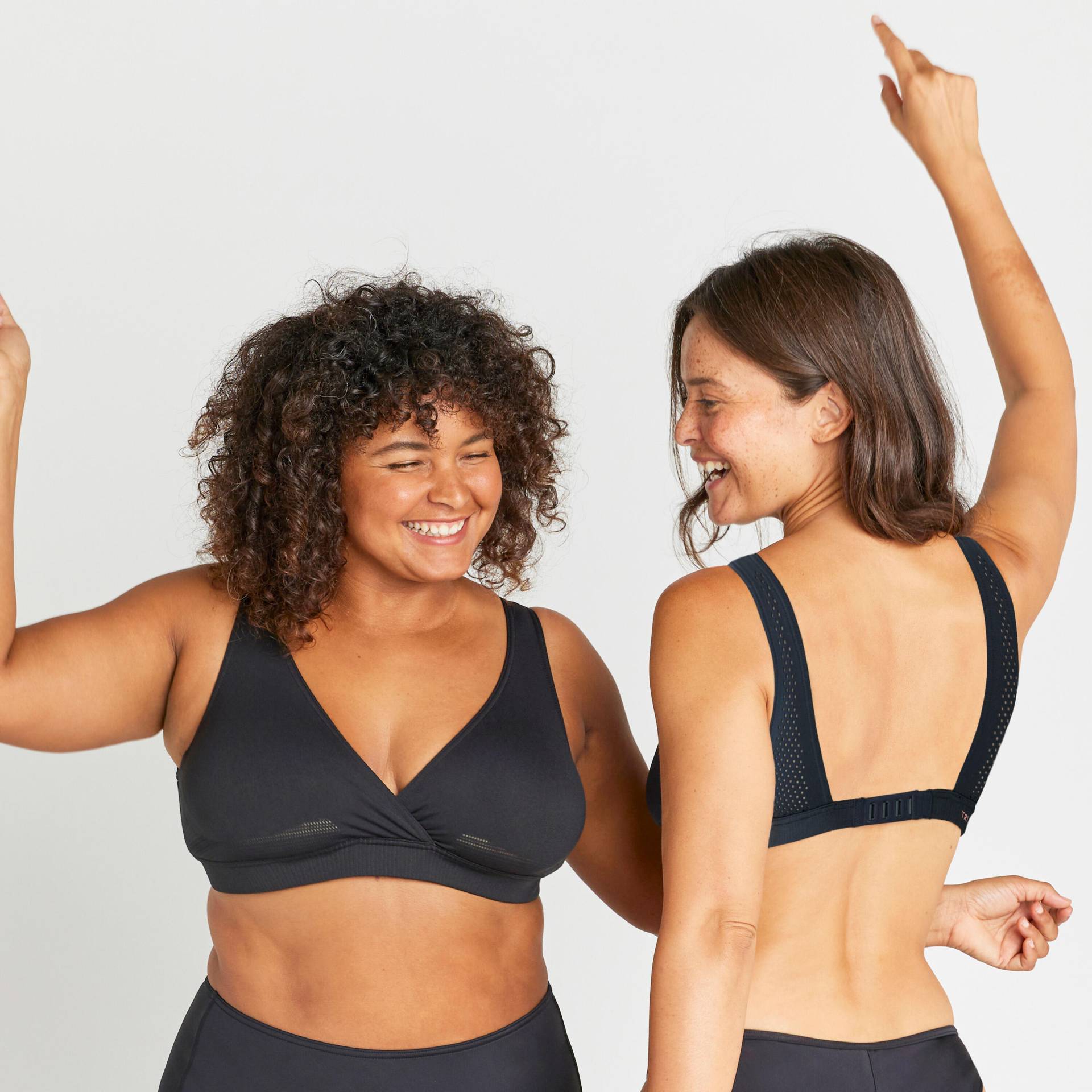 Bikini-Oberteil Bustier Damen alle Grössen - 6'50 schwarz Bikini-Oberteil Bustier Damen alle Grössen - 6'50 schwarz von OLAIAN