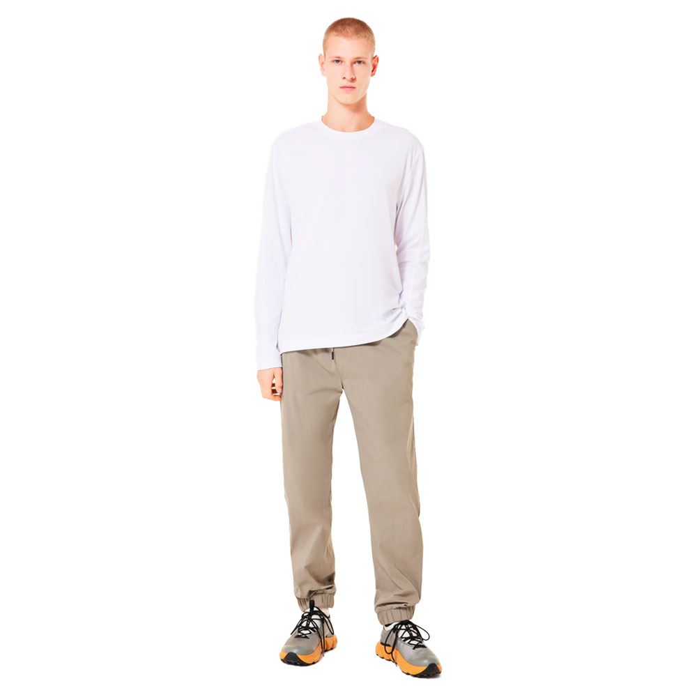 Oakley Apparel All Day Jogger Tracksuit Pants Weiß XL Mann Oakley Apparel All Day Jogger Tracksuit Pants Weiß XL Mann von Oakley Apparel