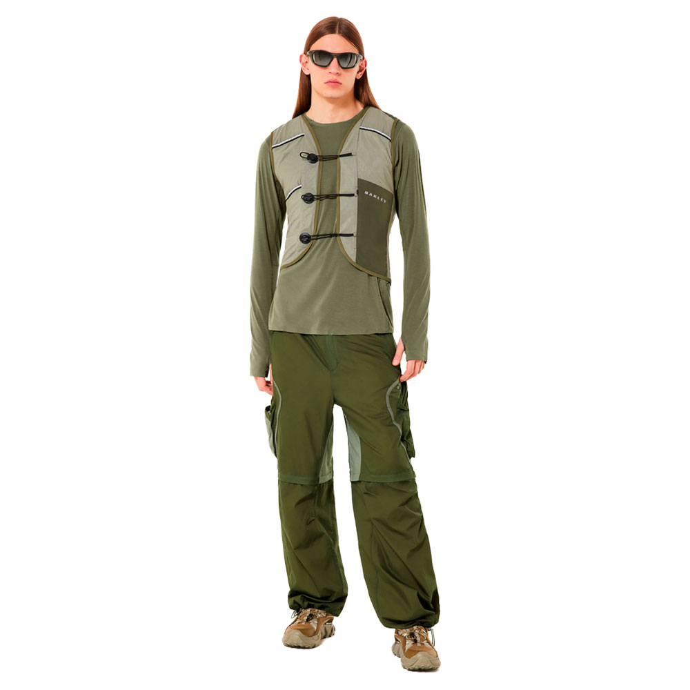 Oakley Apparel Latitude Flight Cargo Sweat Pants Grün 30 Mann Oakley Apparel Latitude Flight Cargo Sweat Pants Grün 30 Mann von Oakley Apparel