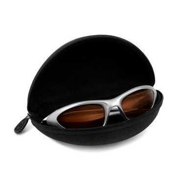 Oakley Medium Soft Vault Sunglasses Case Schwarz Fives Sq.. Frogskin Oakley Medium Soft Vault Sunglasses Case Schwarz Fives Sq.. Frogskin von Oakley