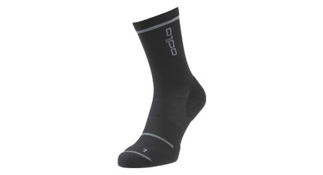 odlo micro crew ceramicool reflective socks schwarz odlo micro crew ceramicool reflective socks schwarz von Odlo