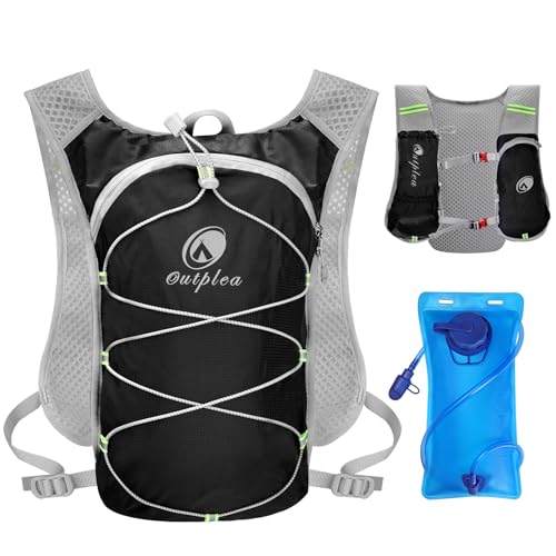 Outplea Ultraleicht Laufweste mit Trinkflasche 2L, Trinkrucksack Laufen für Damen Herren, Reflektierende Fahrradrucksack für Wandern Trailrunning Radfahren Joggen, Schwarz Outplea Ultraleicht Laufweste mit Trinkflasche 2L, Trinkrucksack Laufen für Damen Herren, Reflektierende Fahrradrucksack für Wandern Trailrunning Radfahren Joggen, Schwarz von Outplea