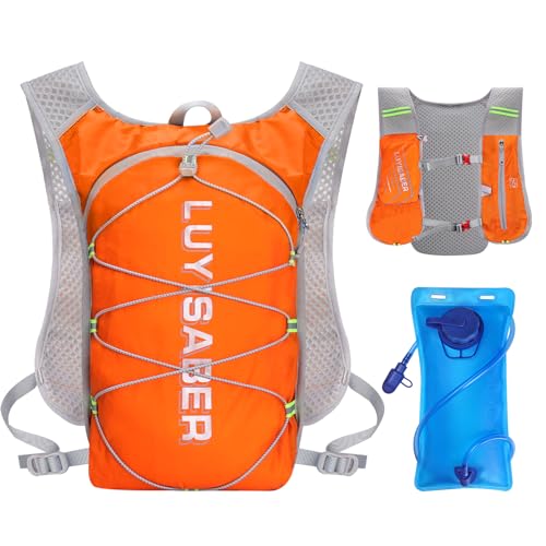 Outplea Ultraleicht Trinkrucksack Laufen mit 2L Wasserblase, Laufweste Damen & Herren, Trinkweste mit Trinksystem für Marathon Radfahren Wandern, Orange Outplea Ultraleicht Trinkrucksack Laufen mit 2L Wasserblase, Laufweste Damen & Herren, Trinkweste mit Trinksystem für Marathon Radfahren Wandern, Orange von Outplea
