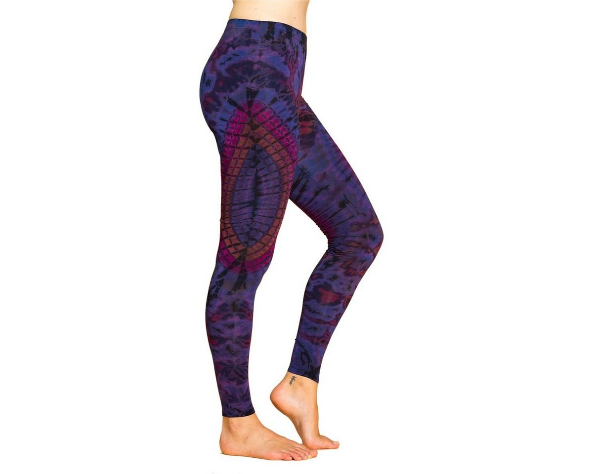 PANASIAM Leggings Unikat Batik Leggings 'Dschungel' aus natürlicher Viskose Tiedye Batik alternative lange Hippie Leggings Yogaleggings Sportleggings PANASIAM Leggings Unikat Batik Leggings 'Dschungel' aus natürlicher Viskose Tiedye Batik alternative lange Hippie Leggings Yogaleggings Sportleggings von PANASIAM