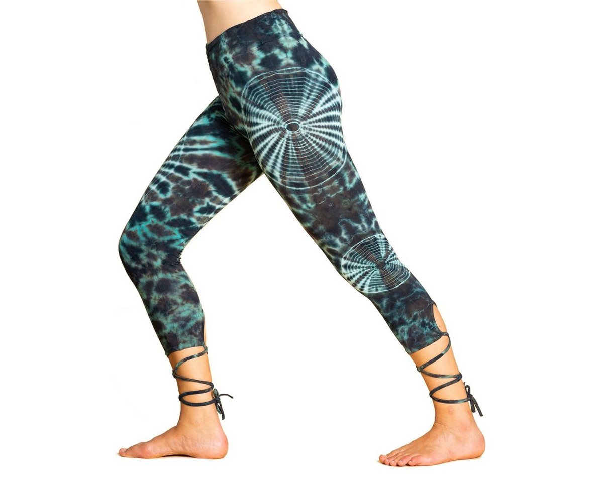 PANASIAM Leggings Unikat Lace-up Batik 3/4 Leggings aus natürlicher Viskose Tiedye Batik alternative Hippie Leggings Yogaleggings Sportleggings mit Schnürung PANASIAM Leggings Unikat Lace-up Batik 3/4 Leggings aus natürlicher Viskose Tiedye Batik alternative Hippie Leggings Yogaleggings Sportleggings mit Schnürung von PANASIAM