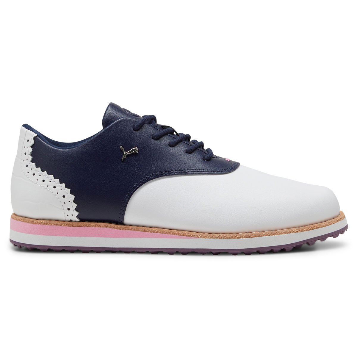 PUMA Womens Avant Waterproof Spikeless Golf Shoes, Female, White/deep navy, 6 | American Golf von PUMA Golf