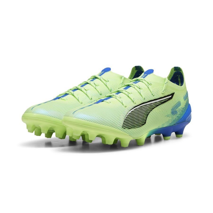 PUMA Ultra 5 Ultimate AG Lights Out - Fizzy Apple/Weiß/Bluemazing Damen von PUMA