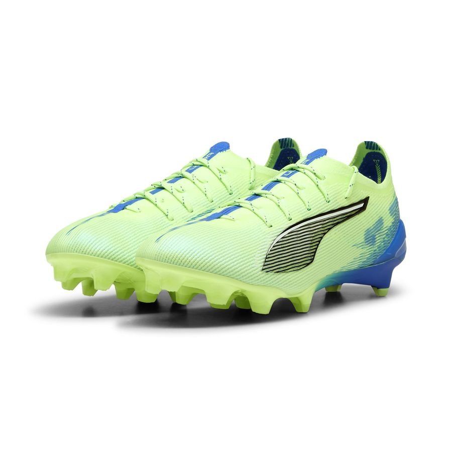 PUMA Ultra 5 Ultimate FG Lights Out - Fizzy Apple/Weiß/Bluemazing Damen von PUMA