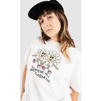 Petals and Peacocks Celebrated T-Shirt white Petals and Peacocks Celebrated T-Shirt white von Petals and Peacocks