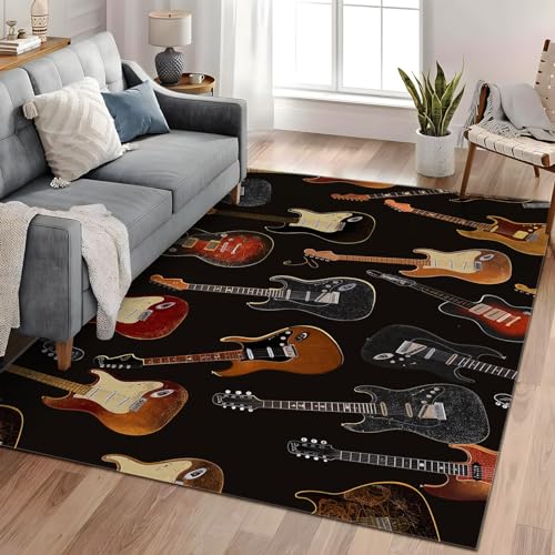 QUEAWOQ Waschbarer schwarzer Teppich – 160 cm x 230 cm, Musikinstrument-Design mit E-Gitarre, rutschfest, kurzflorige Kunstwolle, weicher Flächenteppich für Wohnzimmer, Schlafzimmer, Esszimmer, von QUEAWOQ