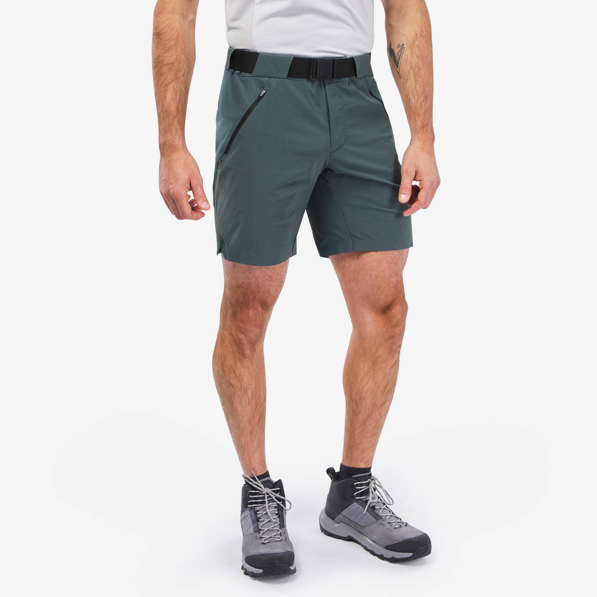 Wandershorts kurz Herren Bergwandern - MH500 khaki von QUECHUA