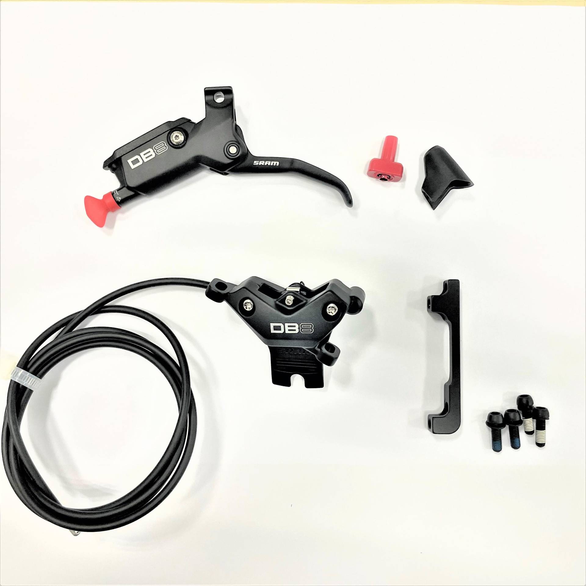 Hydraulik-Scheibenbremsen-Set Avid DB8 4 Kolben vorne/hinten 200 mm Hydraulik-Scheibenbremsen-Set Avid DB8 4 Kolben vorne/hinten 200 mm von ROCKRIDER