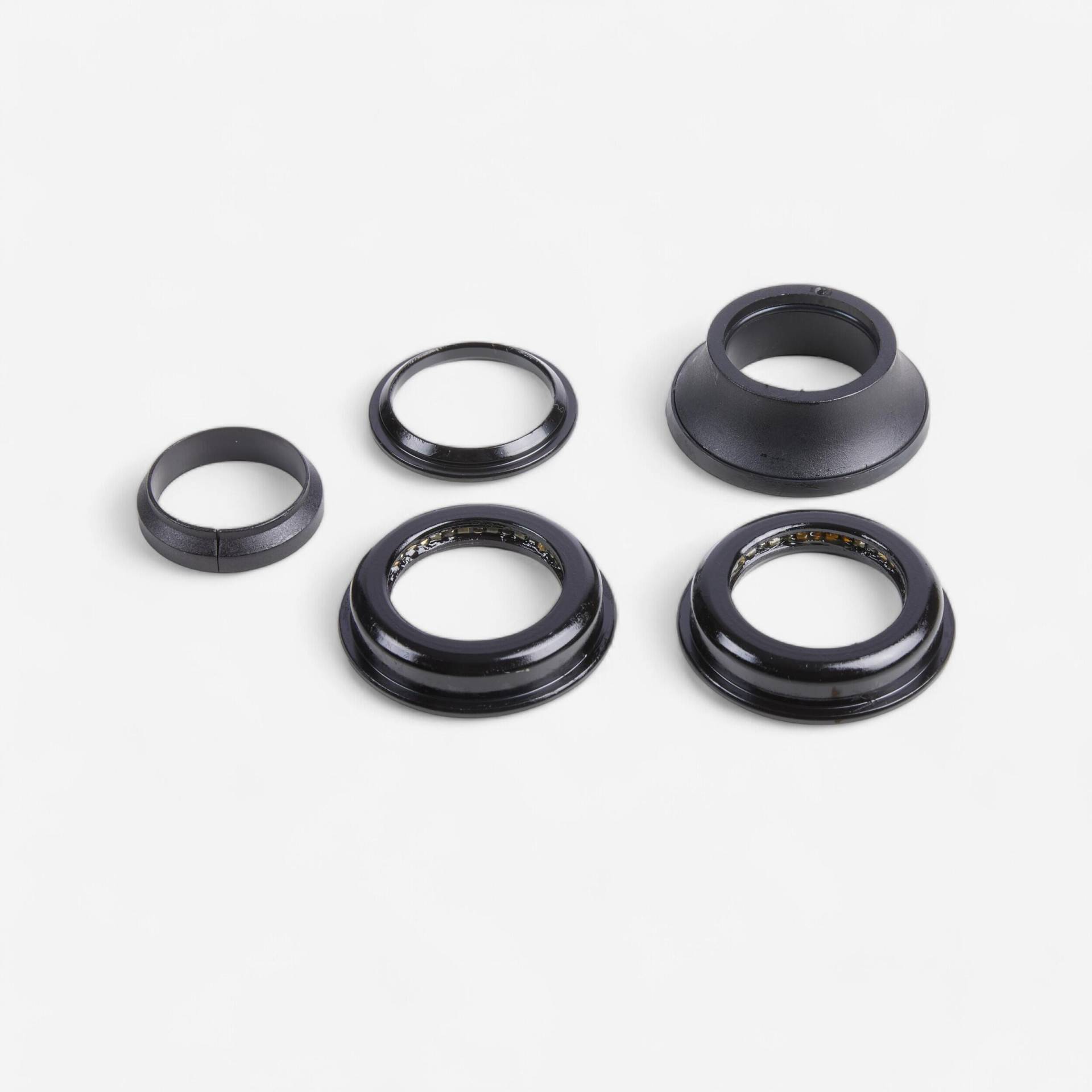 Steuersatz 1"1/8 Ahead semi-integriert ZS44/28.6 ZS44/30 schwarz Steuersatz 1"1/8 Ahead semi-integriert ZS44/28.6 ZS44/30 schwarz von ROCKRIDER