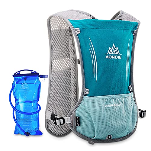 SANIQUEEN.G 5L Ultraleicht Trinkrucksack mit Trinkblase 1.5L oder 500ML Flasche Laufrucksack für Damen Herren, Leichter Laufen Rucksack für Laufen, Marathon, Radfahren (Blau + 1.5L Blase) von SANIQUEEN.G