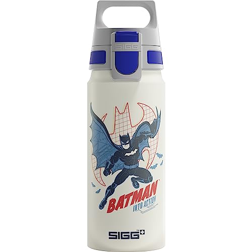 SIGG - Alu Trinkflasche Kinder - WMB ONE Batman - Kohlensäuregeeignet - Auslaufsicher - Federleicht - BPA-frei - ClimatePartner Zertifiziert - Sport & Schule - Weiß - 0,6L SIGG - Alu Trinkflasche Kinder - WMB ONE Batman - Kohlensäuregeeignet - Auslaufsicher - Federleicht - BPA-frei - ClimatePartner Zertifiziert - Sport & Schule - Weiß - 0,6L von SIGG