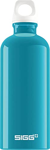 SIGG - Alu Trinkflasche - Traveller Aqua - Klimaneutral Zertifiziert - Für Kohlensäurehaltige Getränke Geeignet - Auslaufsicher - Federleicht - BPA-frei - Hellblau - 0,6L von SIGG