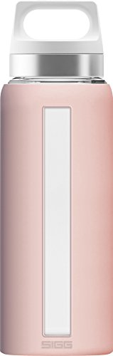 SIGG Dream Blush Trinkflasche (0.65 L), schadstofffreie und hitzebeständige Trinkflasche, auslaufsichere Trinkflasche aus Glas mit Silikonhülle von SIGG