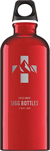 SIGG - Alu Trinkflasche - Traveller Mountain Red - Klimaneutral Zertifiziert - Für Kohlensäurehaltige Getränke Geeignet - Auslaufsicher - Federleicht - BPA-frei - Outdoor - Rot - 0,6L SIGG - Alu Trinkflasche - Traveller Mountain Red - Klimaneutral Zertifiziert - Für Kohlensäurehaltige Getränke Geeignet - Auslaufsicher - Federleicht - BPA-frei - Outdoor - Rot - 0,6L von SIGG