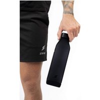 STRYVE Trinkbehälter Base Bottle | All Black STRYVE Trinkbehälter Base Bottle | All Black von STRYVE