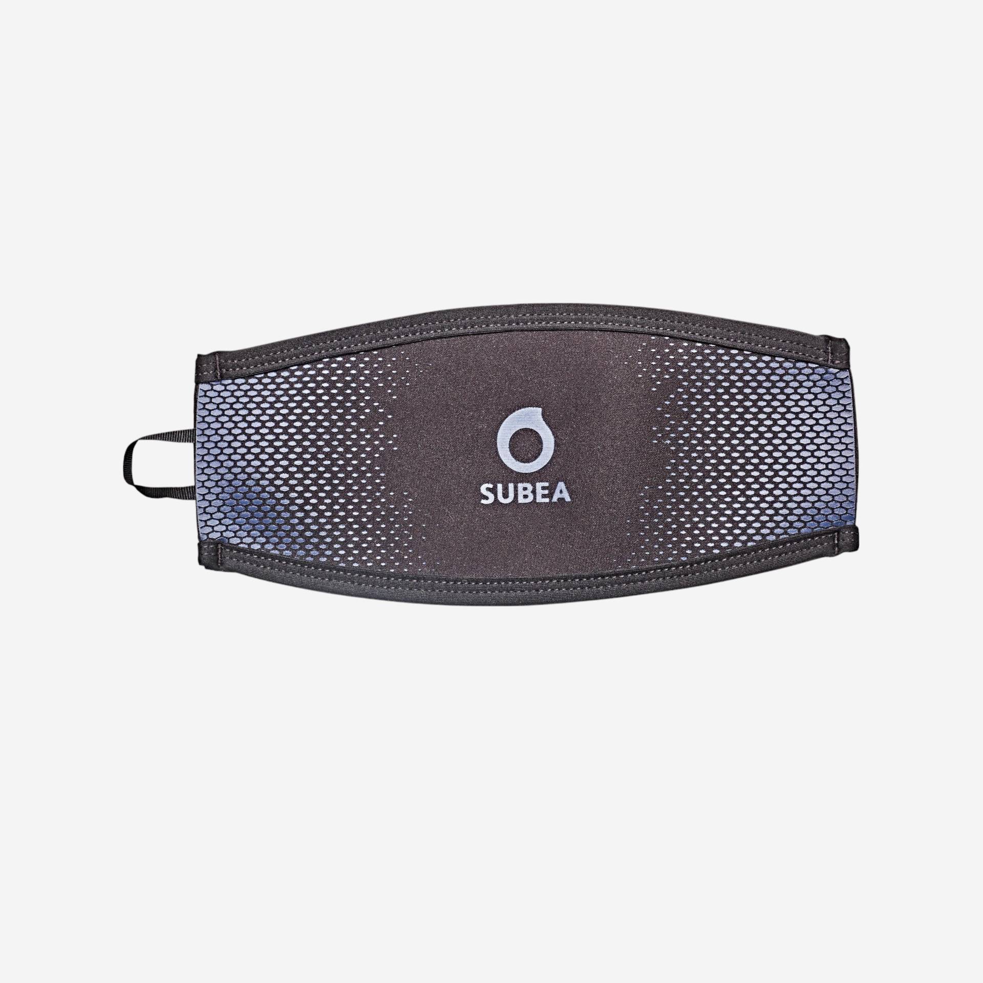 Neopren-Überzug für Maskenband Tauchen schwarz/blau Neopren-Überzug für Maskenband Tauchen schwarz/blau von SUBEA