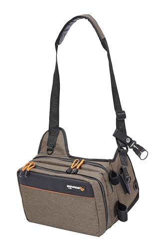 Savage Gear Specialist Sling Tasche - Leichte Angeltasche für Mobile Angler, inklusive 5B Köderbox, ergonomischem Schultergurt, UV-geschützter Köderaufbewahrung - Perfekt für Ufer- und Uferangeln 8L Savage Gear Specialist Sling Tasche - Leichte Angeltasche für Mobile Angler, inklusive 5B Köderbox, ergonomischem Schultergurt, UV-geschützter Köderaufbewahrung - Perfekt für Ufer- und Uferangeln 8L von Savage Gear