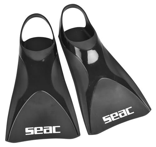 Seac Atom Kurze Schwimmflossen für das Training im Pool und im Freiwasser Seac Atom Kurze Schwimmflossen für das Training im Pool und im Freiwasser von Seac